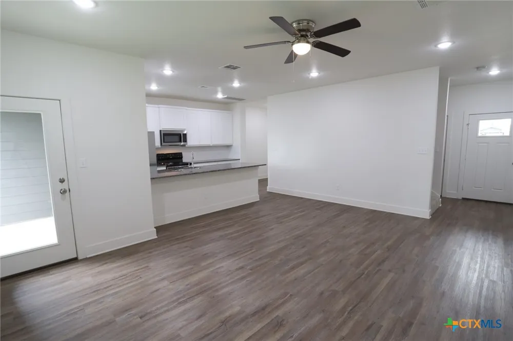 1838 Royal Loop Belton, TX 76513