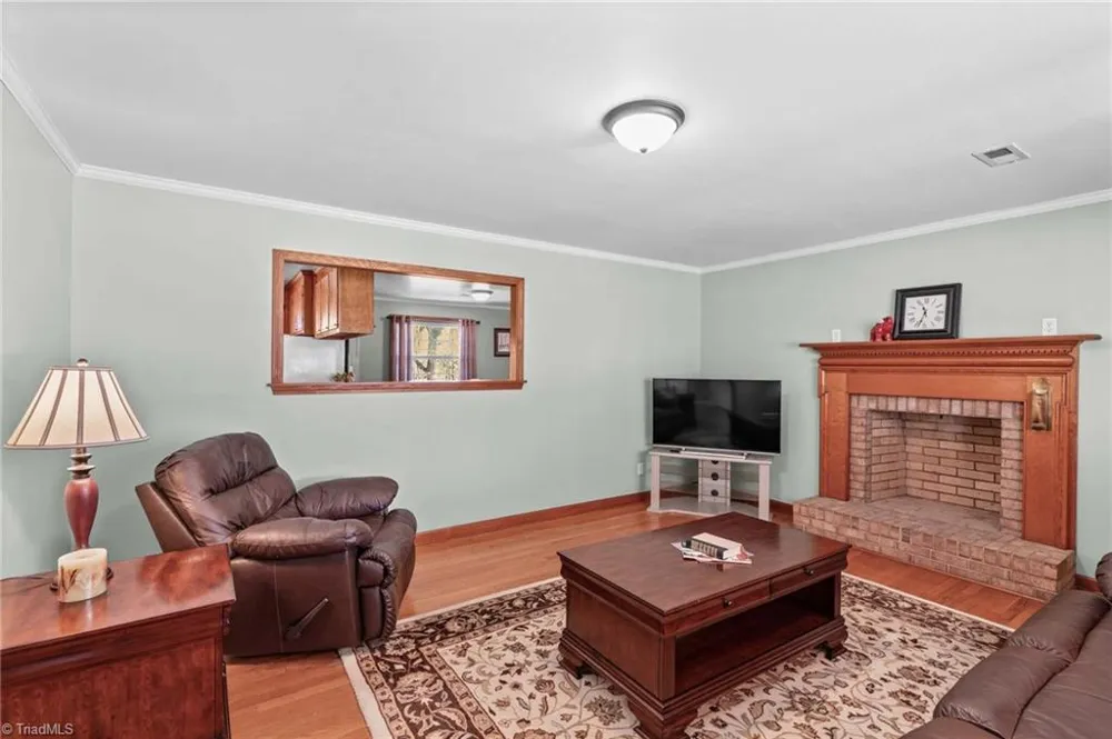 5075 Lakeview Drive Salisbury, NC 28147