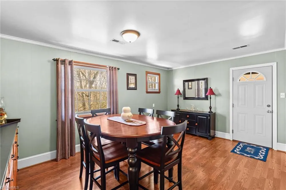 5075 Lakeview Drive Salisbury, NC 28147