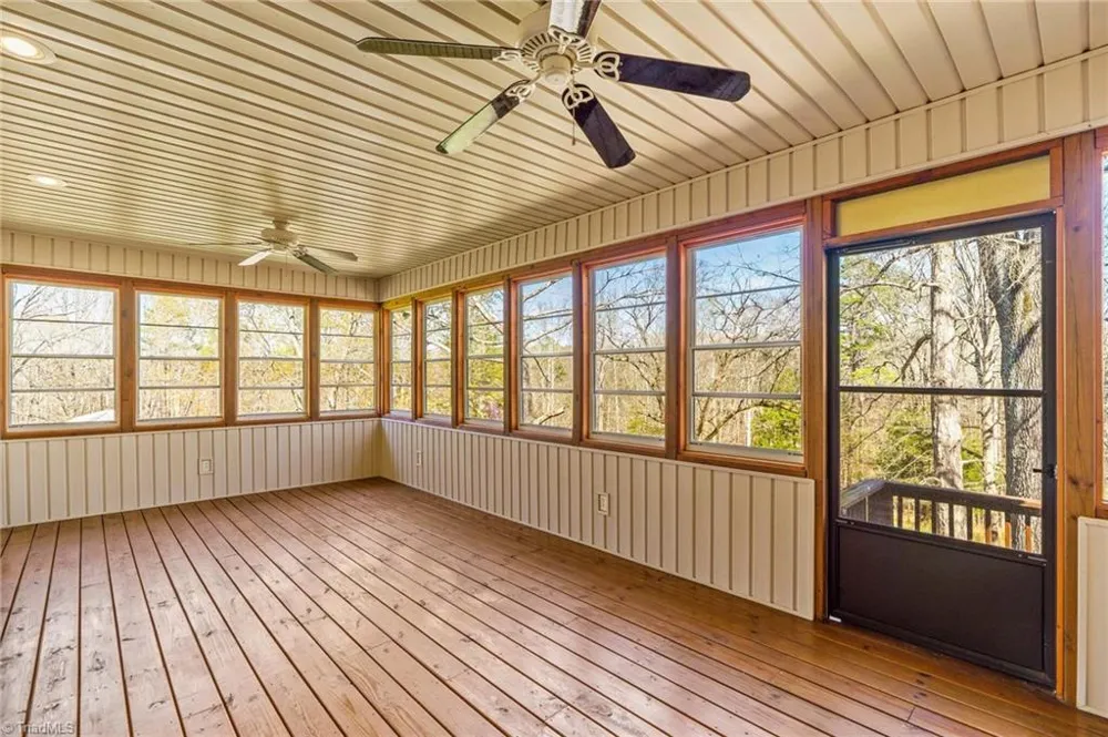 5075 Lakeview Drive Salisbury, NC 28147