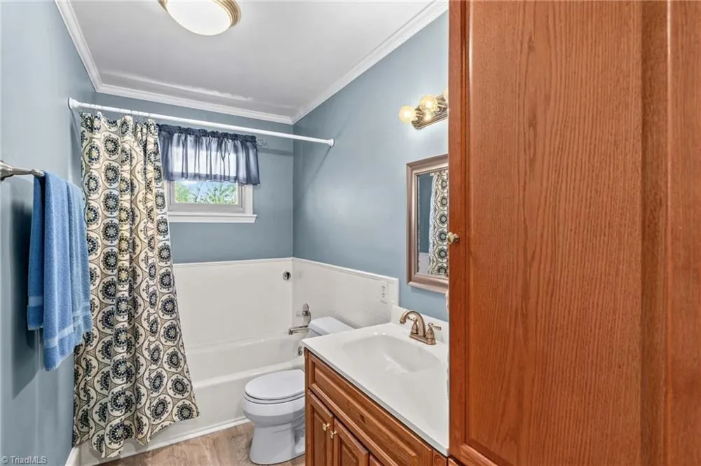 5075 Lakeview Drive Salisbury, NC 28147