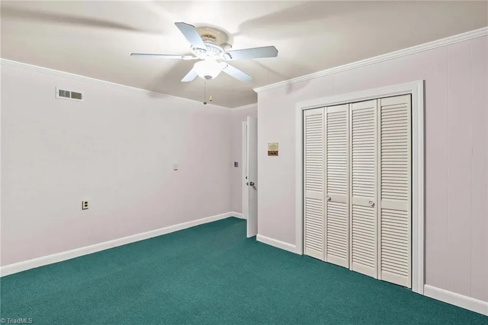 5075 Lakeview Drive Salisbury, NC 28147