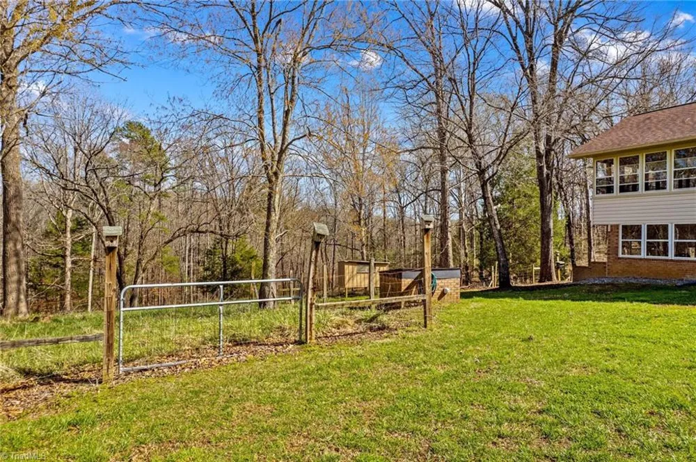 5075 Lakeview Drive Salisbury, NC 28147