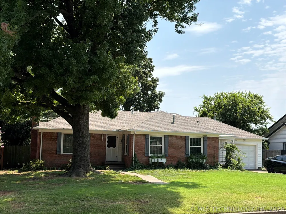2358 S Delaware Court Tulsa, OK 74114
