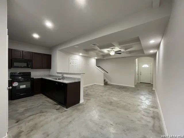 7311 Colina Way Converse, TX 78109