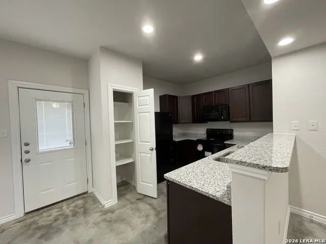 7311 Colina Way Converse, TX 78109