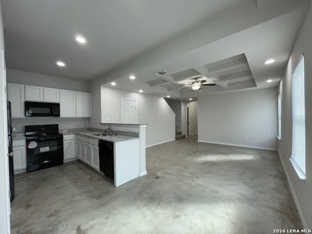 7311 Colina Way Converse, TX 78109