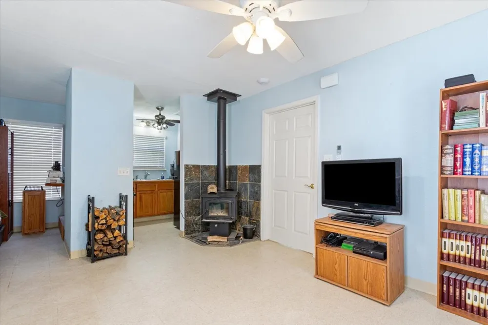 290 Fcr #481 Teague, TX 75860