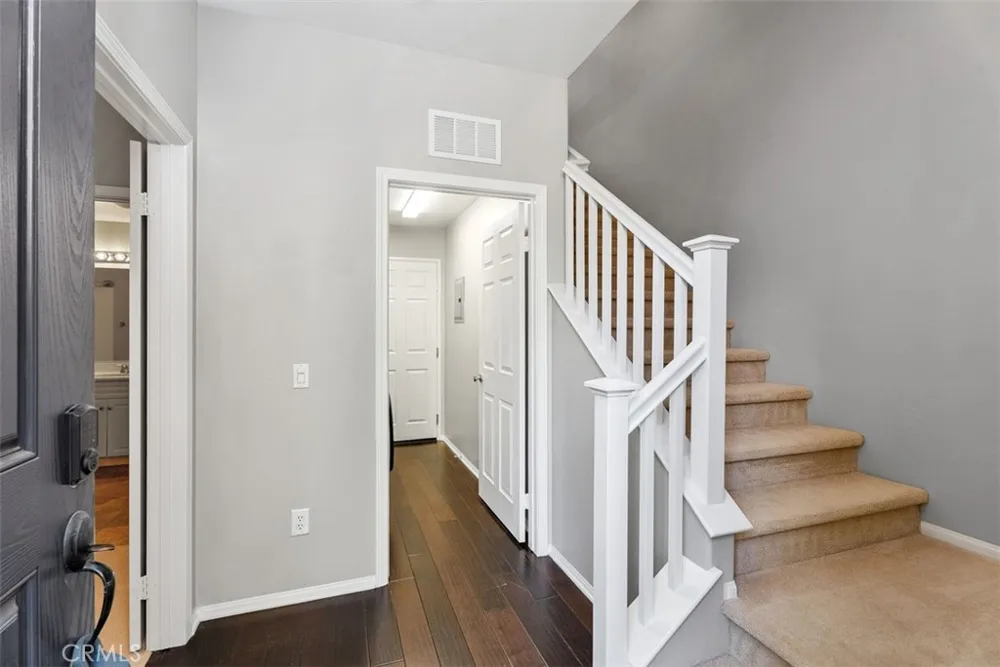117 Silverado Irvine, CA 92618