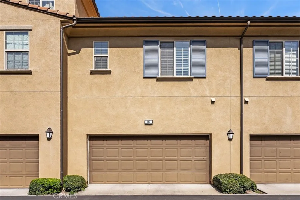 117 Silverado Irvine, CA 92618