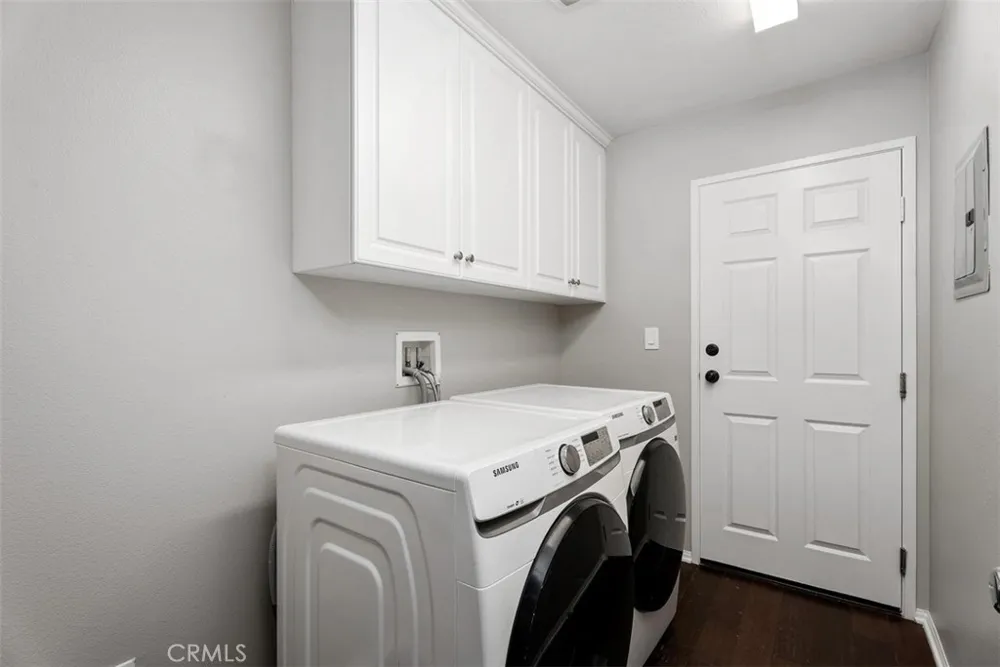 117 Silverado Irvine, CA 92618