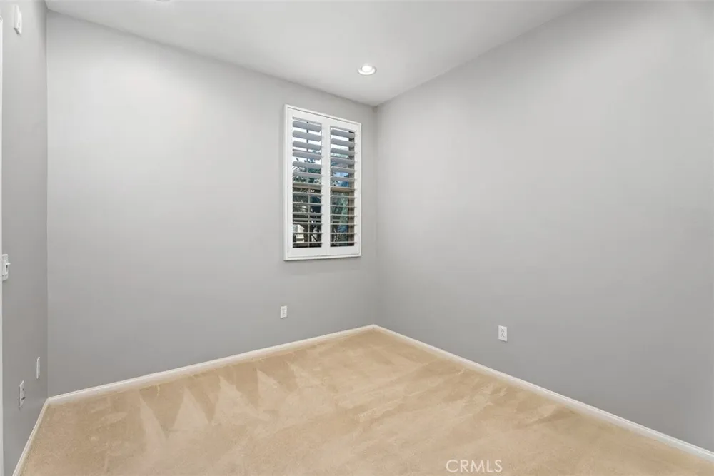 117 Silverado Irvine, CA 92618