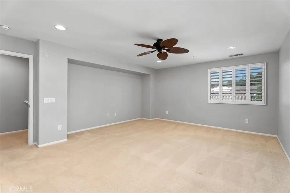 117 Silverado Irvine, CA 92618