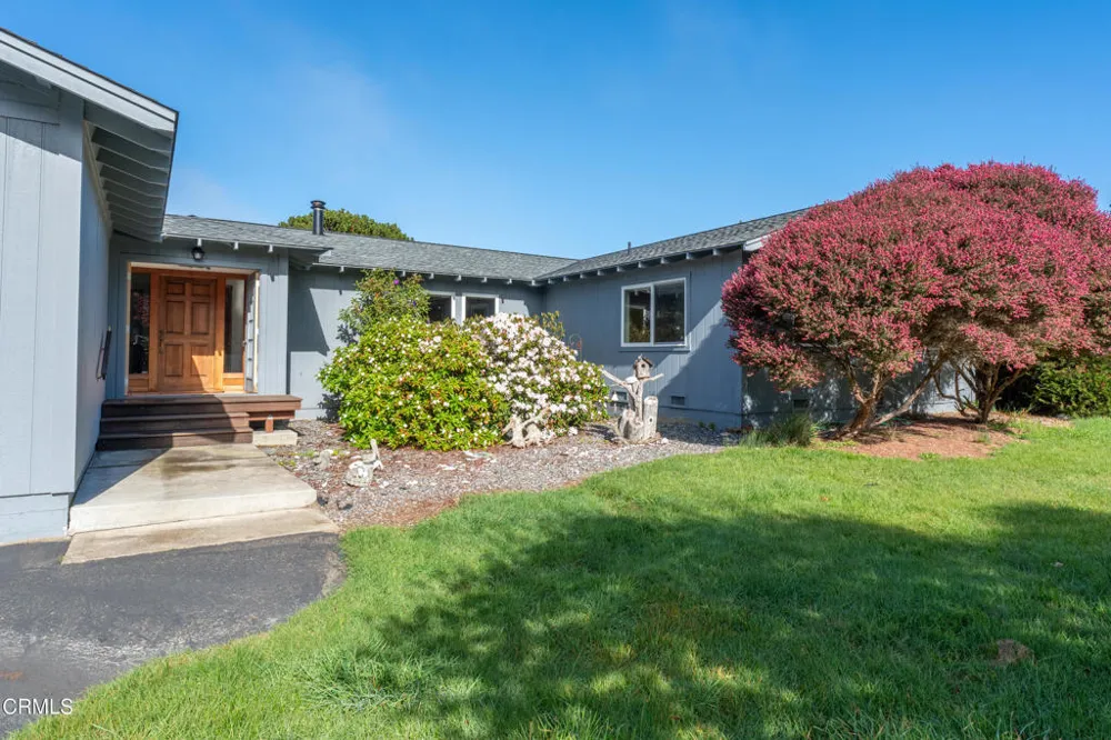14350 Hanson Circle Mendocino, CA 95460