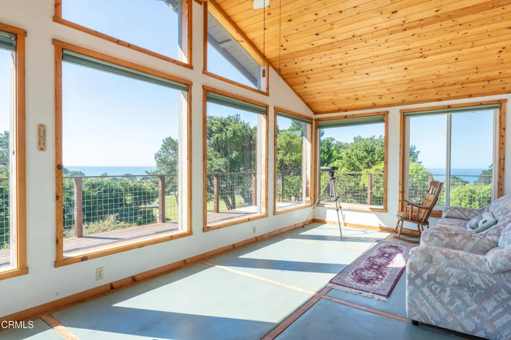 14350 Hanson Circle Mendocino, CA 95460