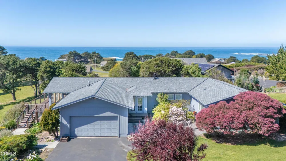 14350 Hanson Circle Mendocino, CA 95460