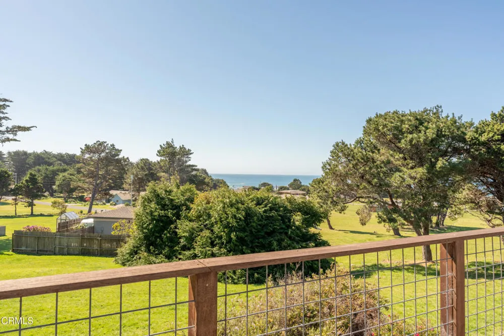 14350 Hanson Circle Mendocino, CA 95460