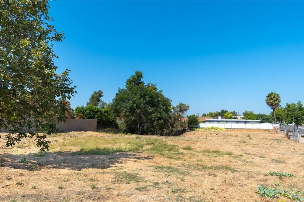 5001 Siesta Lane and Yorba Linda Blvd Yorba Linda, CA 92886