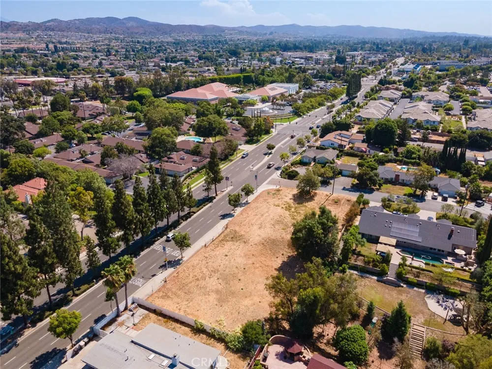 5001 Siesta Lane and Yorba Linda Blvd Yorba Linda, CA 92886