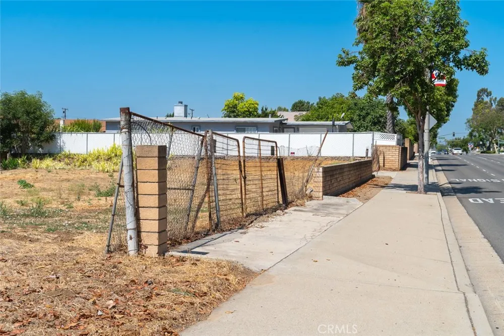 5001 Siesta Lane and Yorba Linda Blvd Yorba Linda, CA 92886