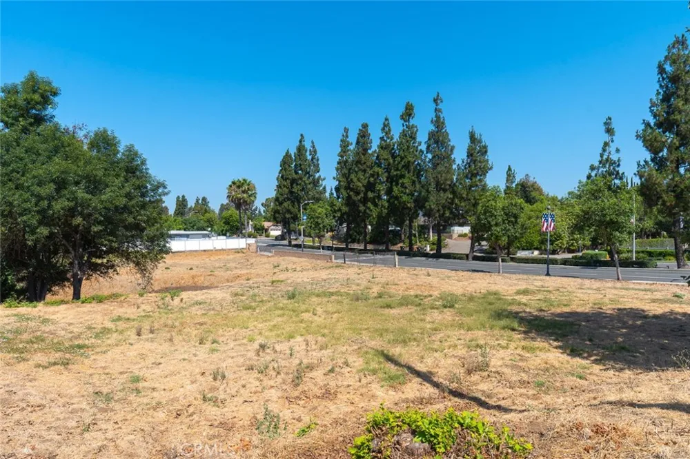 5001 Siesta Lane and Yorba Linda Blvd Yorba Linda, CA 92886