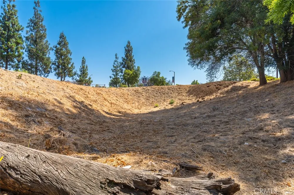 5001 Siesta Lane and Yorba Linda Blvd Yorba Linda, CA 92886