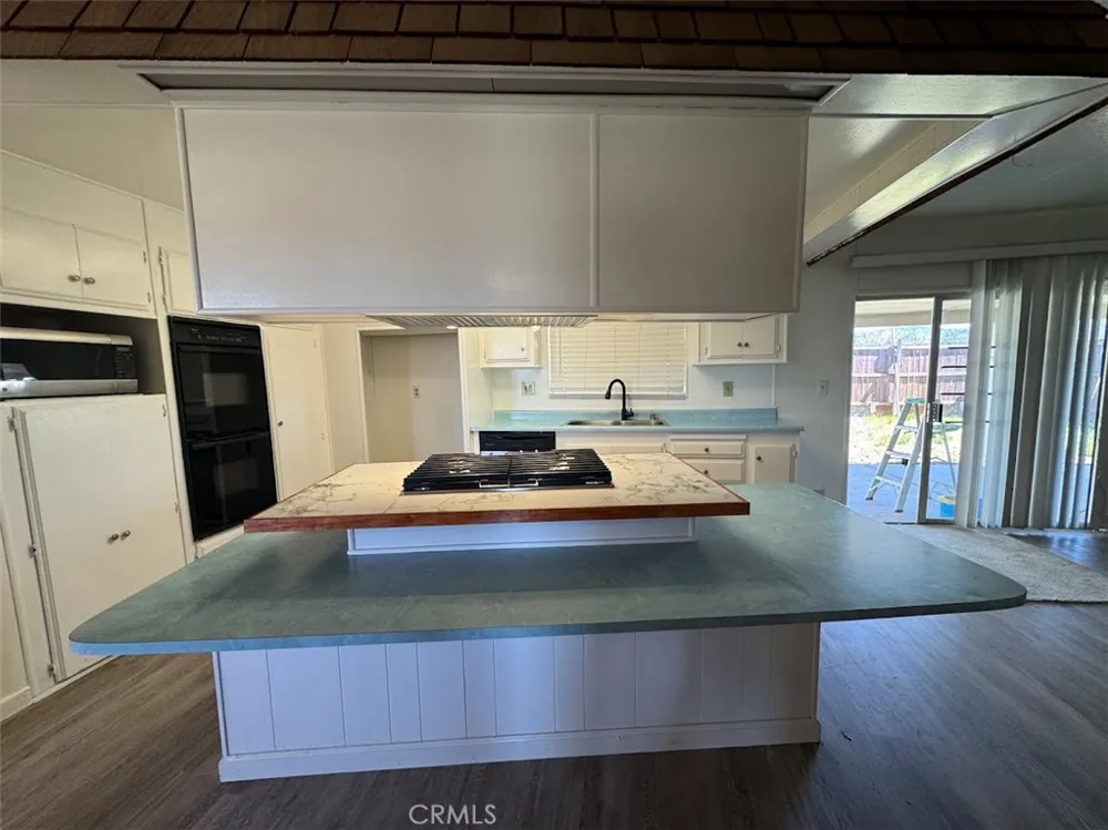38275 Kirby Anza, CA 92539