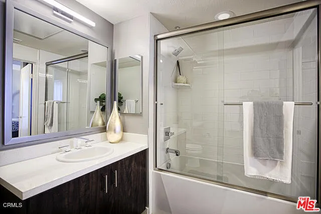 436 S Virgil Avenue #408 Los Angeles, CA 90020