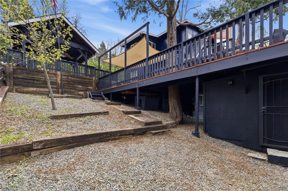 170 Fir Terrace Cedar Glen, CA 92321