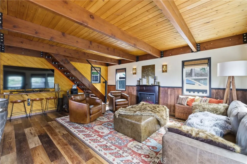 170 Fir Terrace Cedar Glen, CA 92321