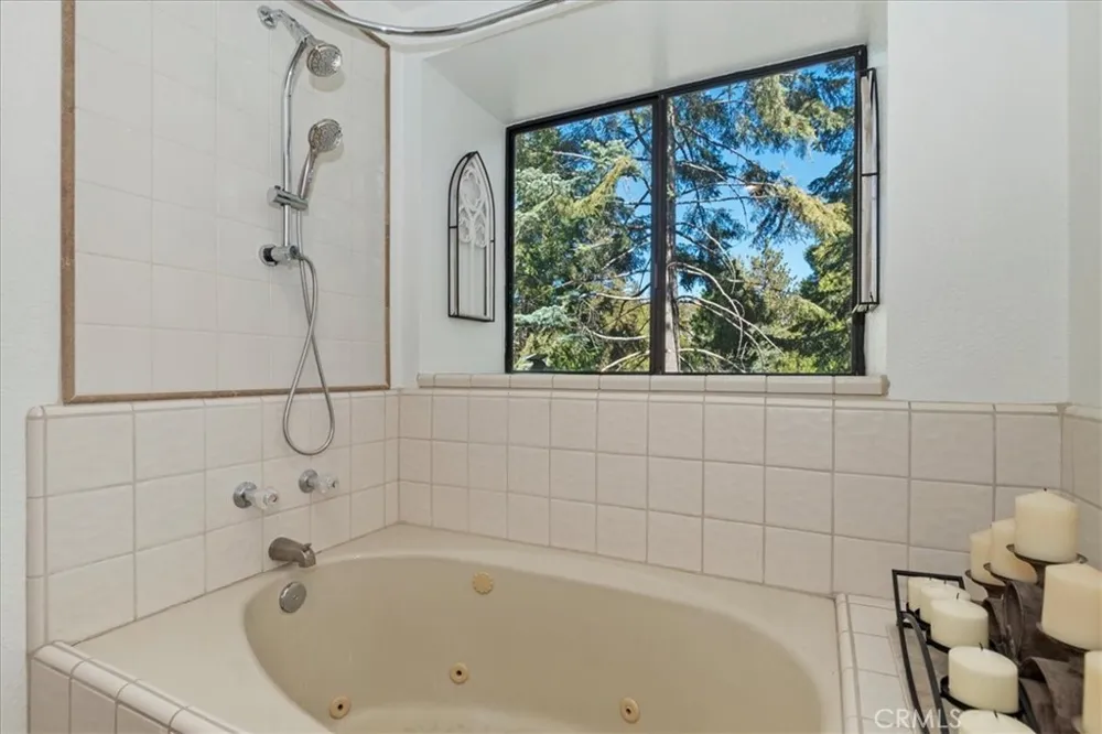 27456 White Fir Drive Lake Arrowhead, CA 92352
