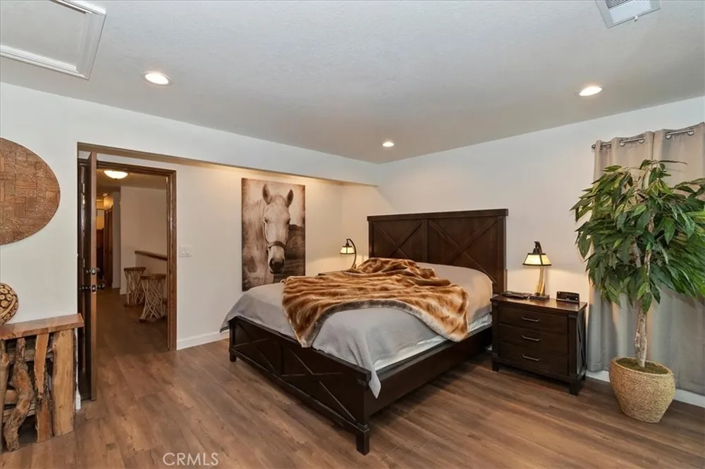 27456 White Fir Drive Lake Arrowhead, CA 92352