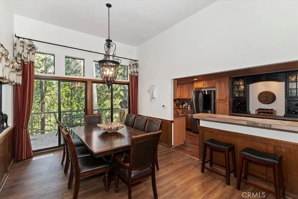 27456 White Fir Drive Lake Arrowhead, CA 92352