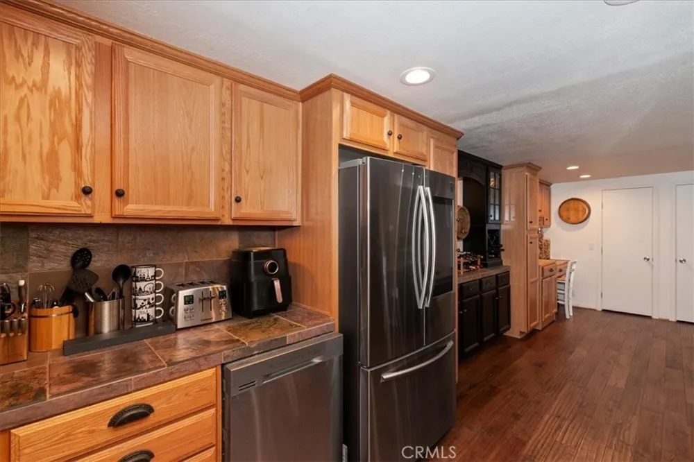 27456 White Fir Drive Lake Arrowhead, CA 92352