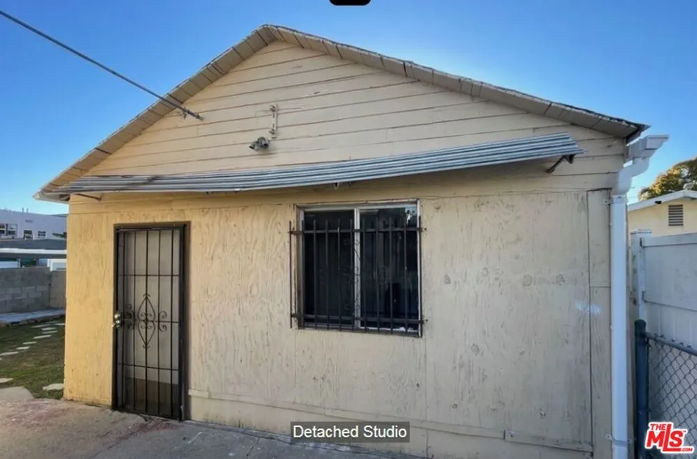 1185 Normandie Avenue Los Angeles, CA 90029
