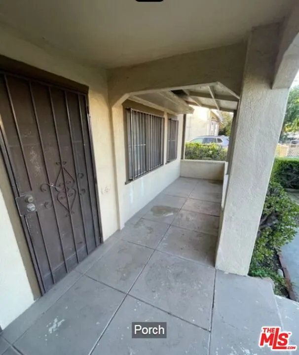 1185 Normandie Avenue Los Angeles, CA 90029