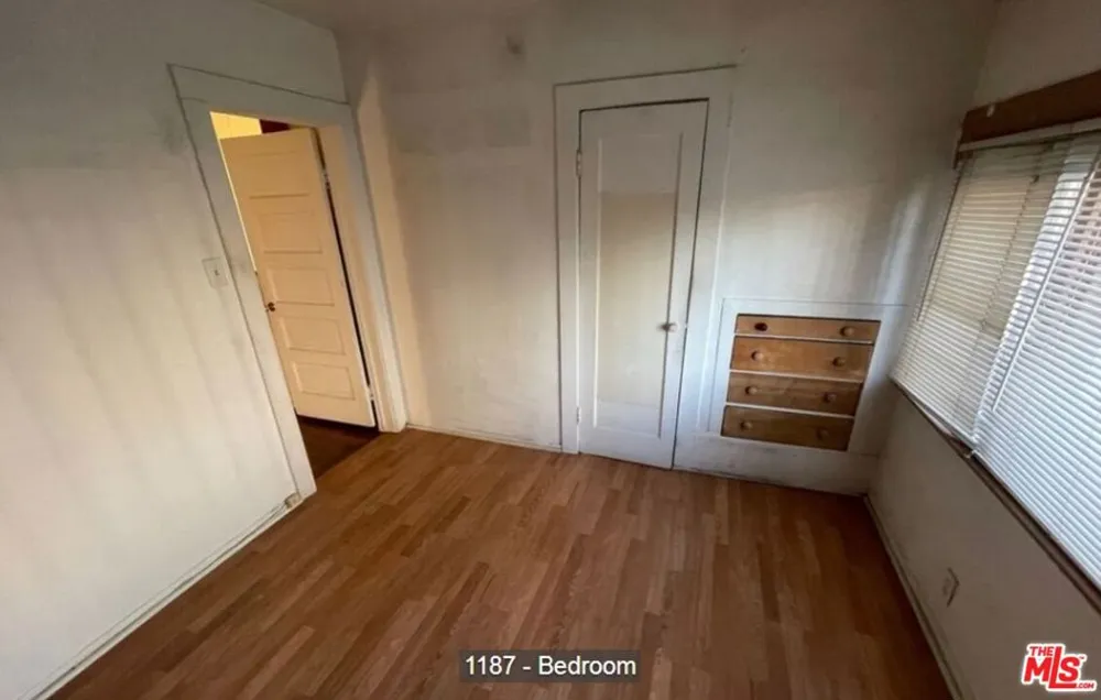 1185 Normandie Avenue Los Angeles, CA 90029