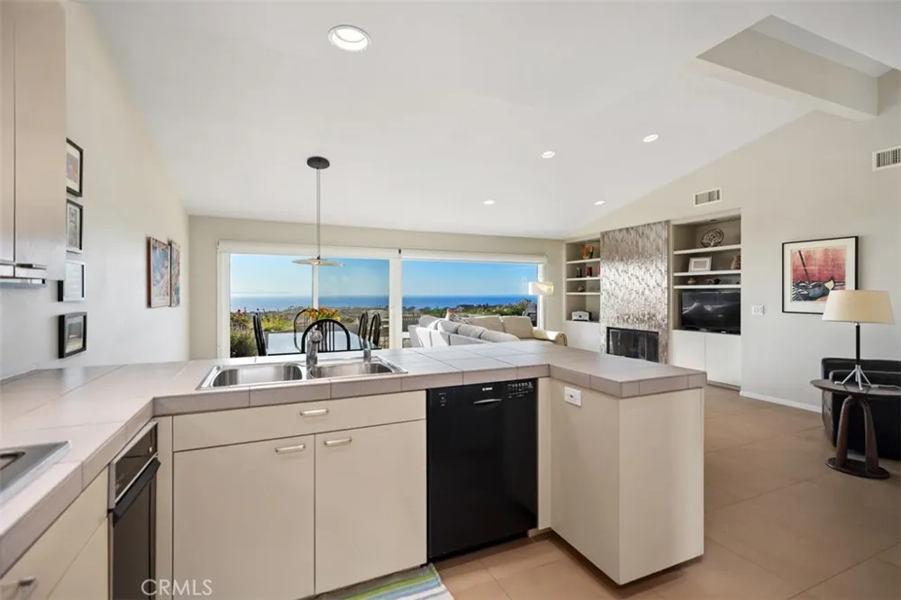 33611 Marlinspike Dana Point, CA 92629
