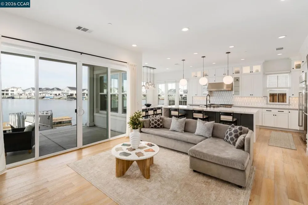 461 Halcyon Pl Bethel Island, CA 94511