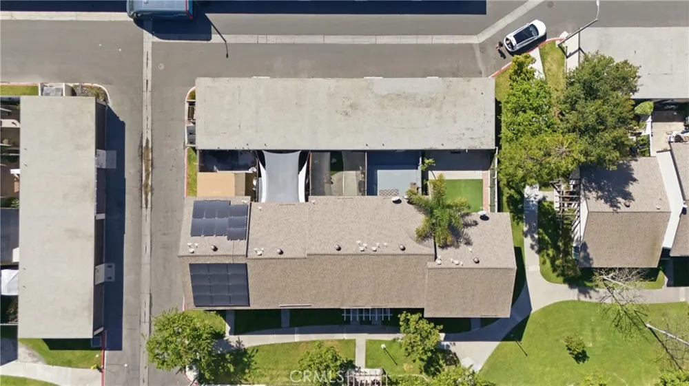 7085 Fulton Stanton, CA 90680