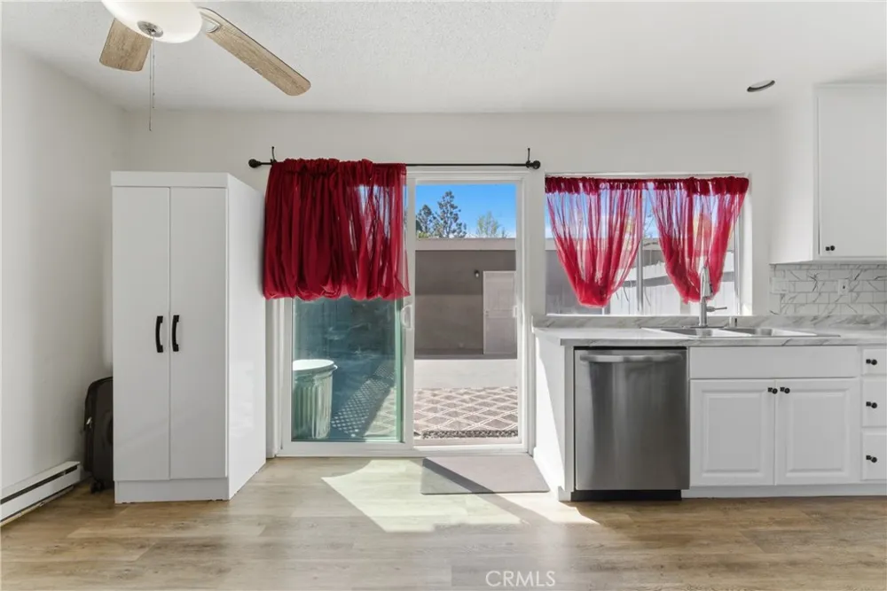 7085 Fulton Stanton, CA 90680