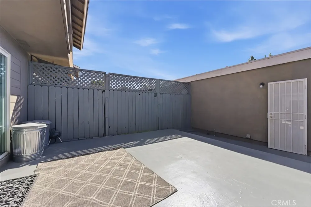 7085 Fulton Stanton, CA 90680