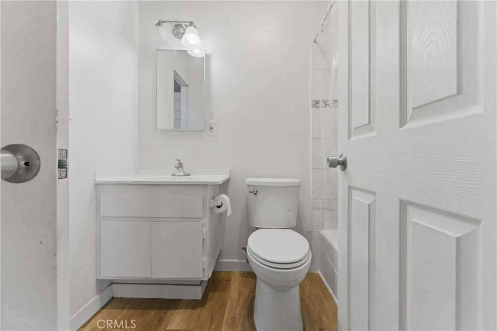 7085 Fulton Stanton, CA 90680