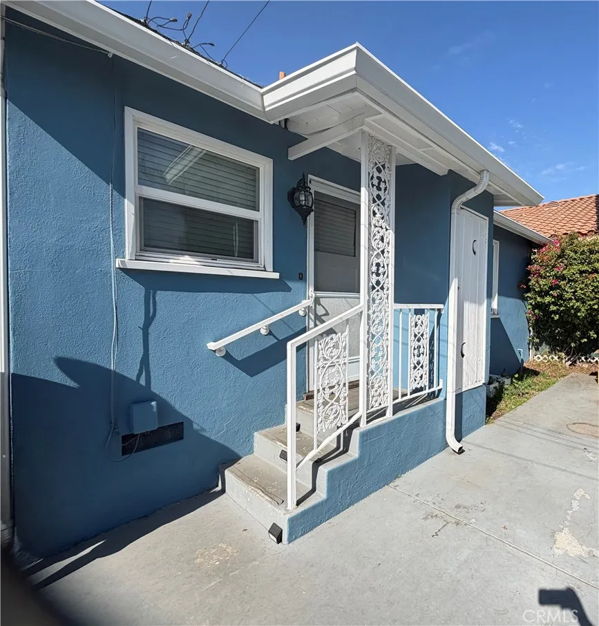 5922 Vista San Gabriel, CA 91775
