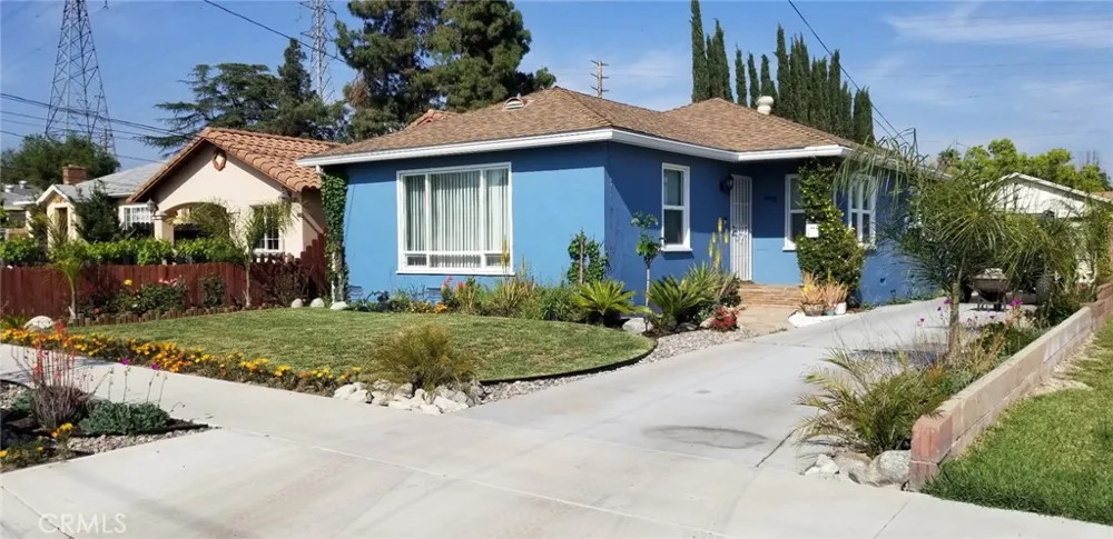 5922 Vista San Gabriel, CA 91775
