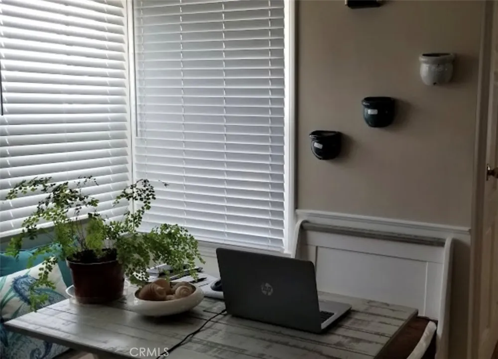 5922 Vista San Gabriel, CA 91775