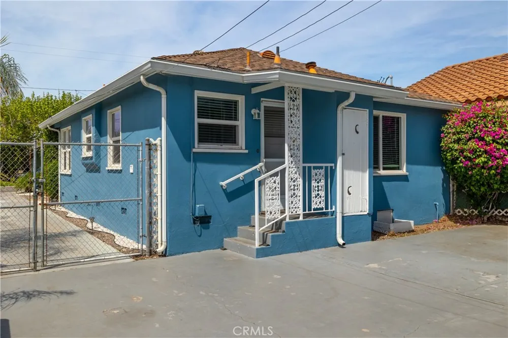 5922 Vista San Gabriel, CA 91775