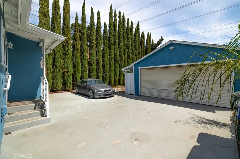 5922 Vista San Gabriel, CA 91775