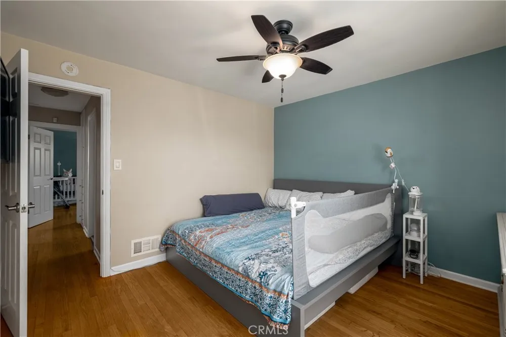 5922 Vista San Gabriel, CA 91775