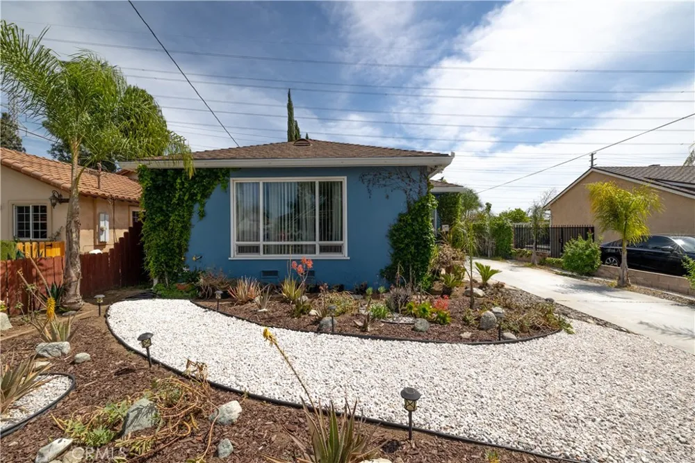 5922 Vista San Gabriel, CA 91775